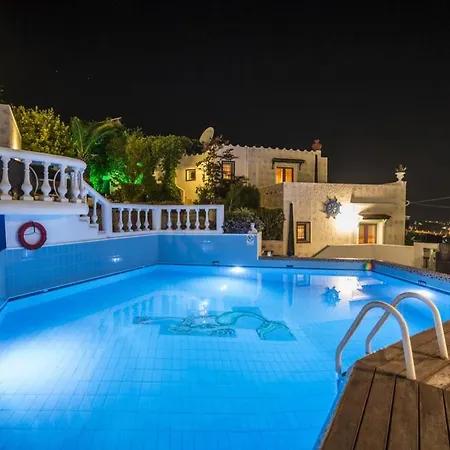 Peaceful And Very Relaxing Near Crete Sea Hersonissos (Crete)
